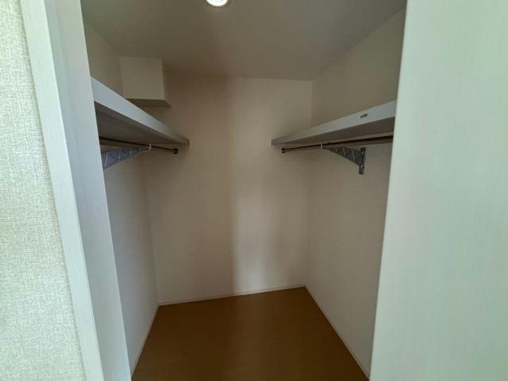 ネクサス2の内装