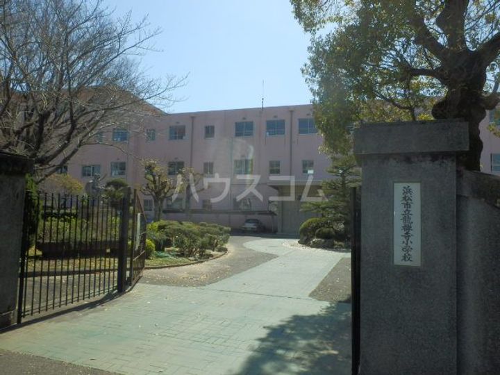 Maison’d Amisの周辺