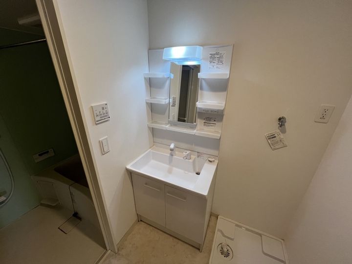 ホ-リ-グランの内装