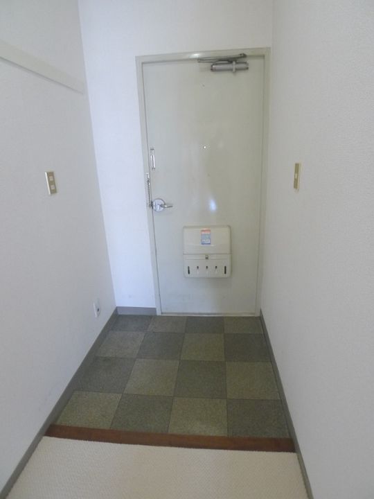 愛知県名古屋市東区東桜2(マンション)の賃貸物件の玄関