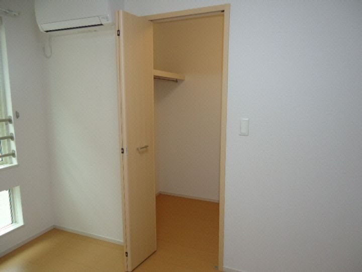 新潟県新潟市中央区紫竹山2(アパート)の賃貸物件の内装