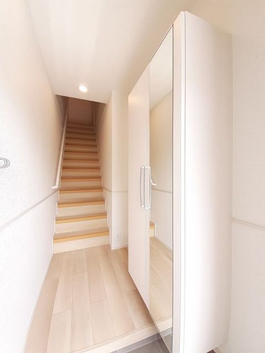 フリシュライツの玄関