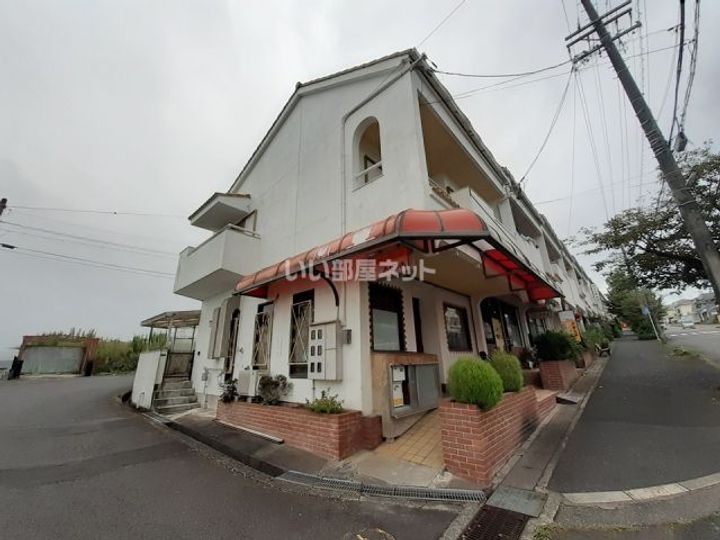 三重県名張市つつじが丘北5番町(一戸建)の賃貸物件の外観