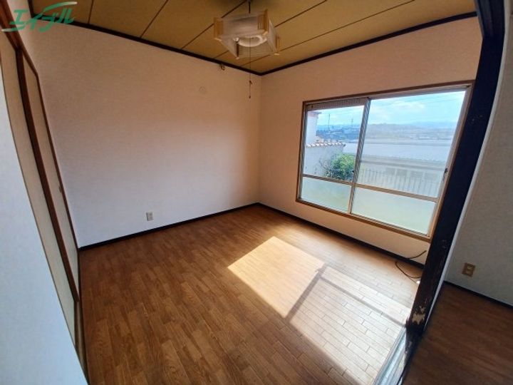 メゾン桔梗の居間