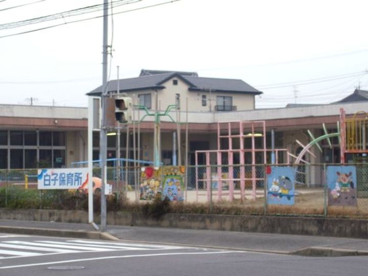 メルベーユMの周辺