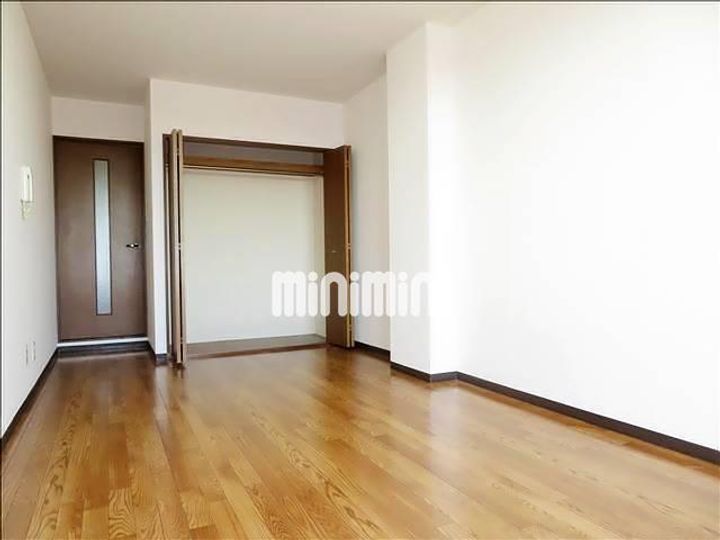 メゾンセジュールの居間