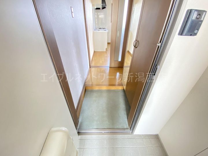 U・I平島の玄関