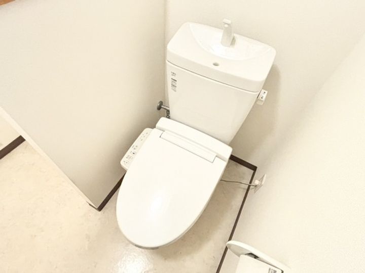 栗真MSビルの内装