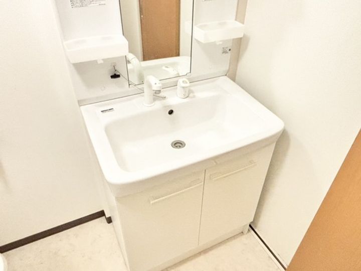 栗真MSビルの内装