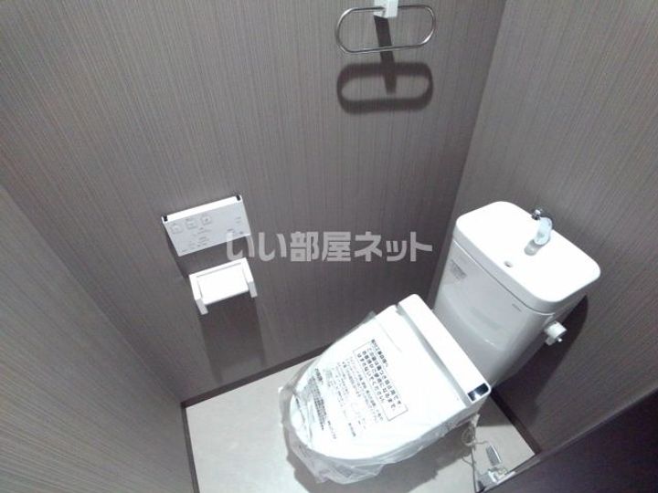 ブルジェオンBの内装