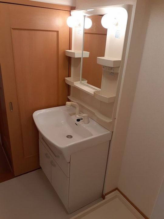 ネオ・コートIの内装