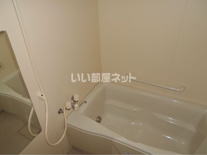 和歌山県和歌山市三葛(マンション)の賃貸物件の風呂