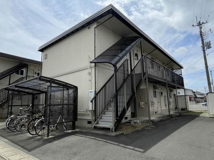 朝日ヶ丘ハイツ Dの外観