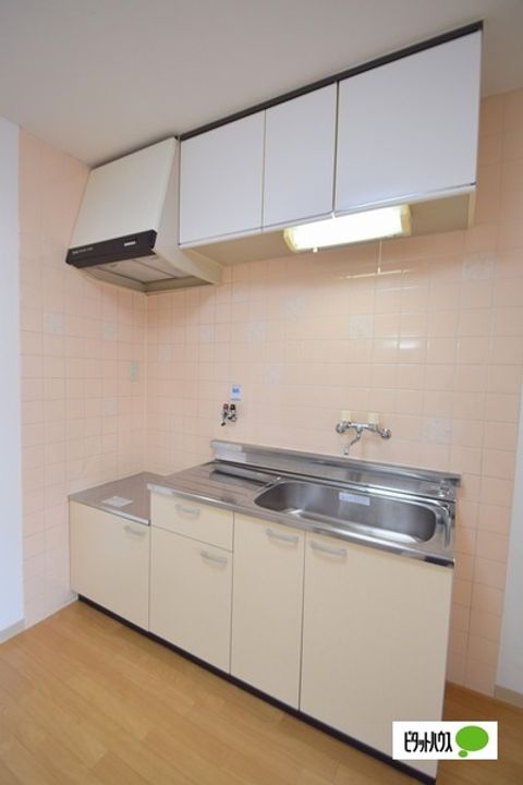 大阪府大阪市城東区諏訪2(マンション)の賃貸物件のキッチン