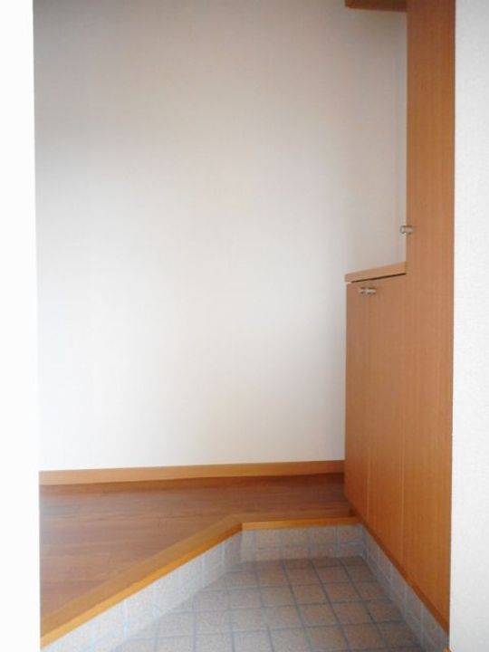 福島県いわき市小名浜大原字西橋本(アパート)の賃貸物件の玄関