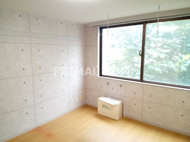 エステート門屋の居間