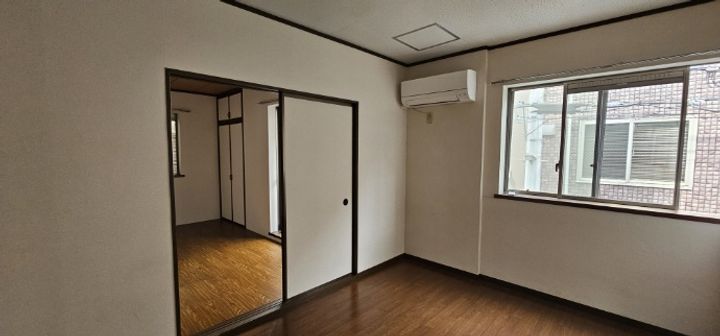 エクセリア本郷の居間