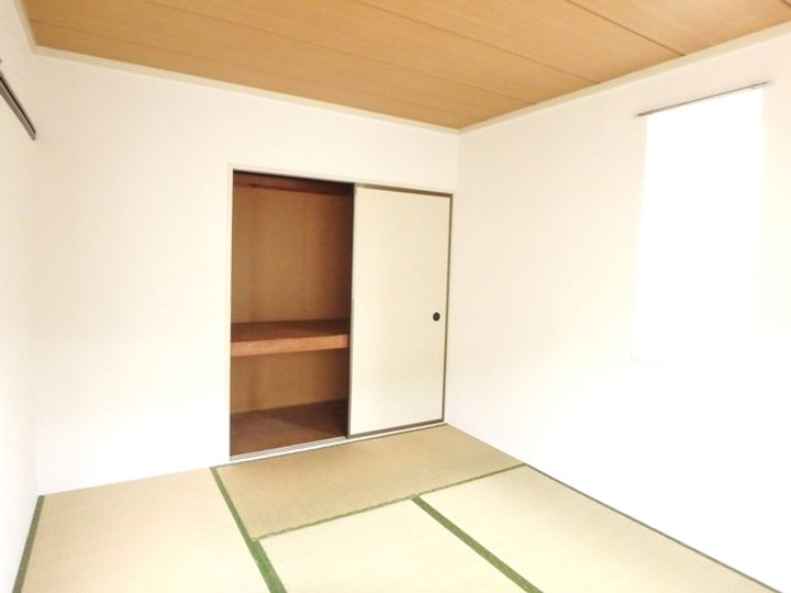 リバーハイツ2の内装