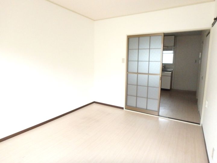 リバーハイツ2の居間