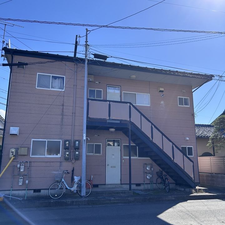 アートインとやのの外観