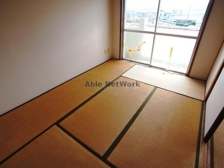 岐阜県美濃加茂市太田町(マンション)の賃貸物件の居間