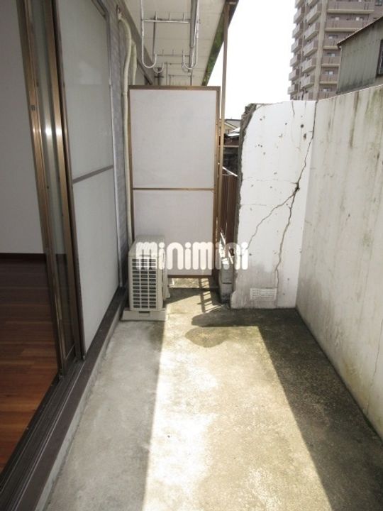 則竹栄町マンションの内装