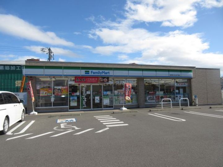 アトゥレうずらの周辺