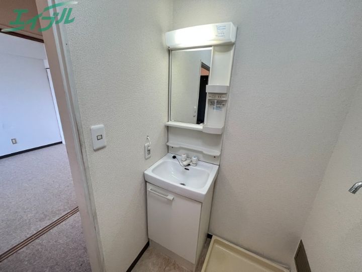 第三セントラルビルの内装