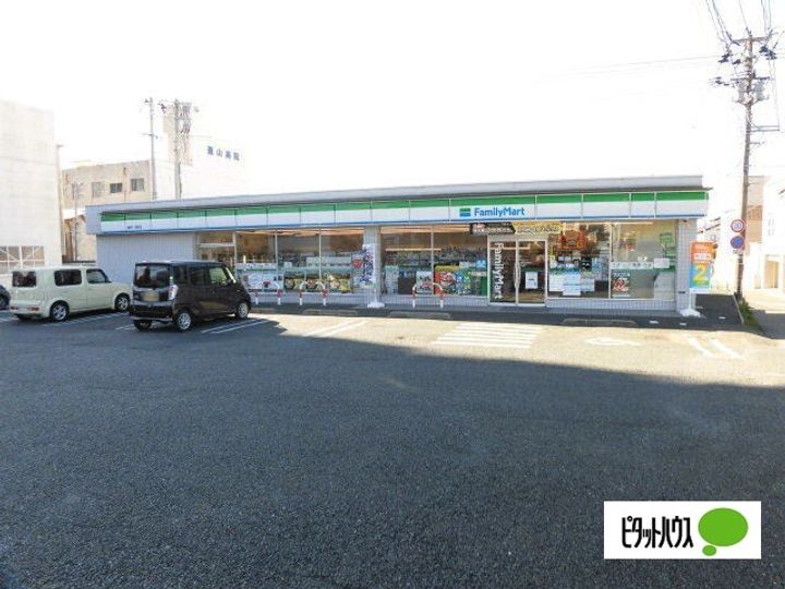 マルベリーガーデンの周辺