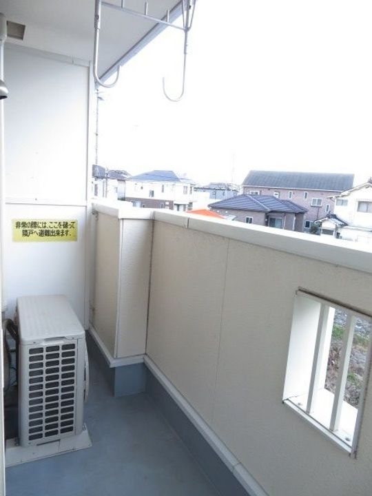 アーバンホワイトタナカIIIの内装