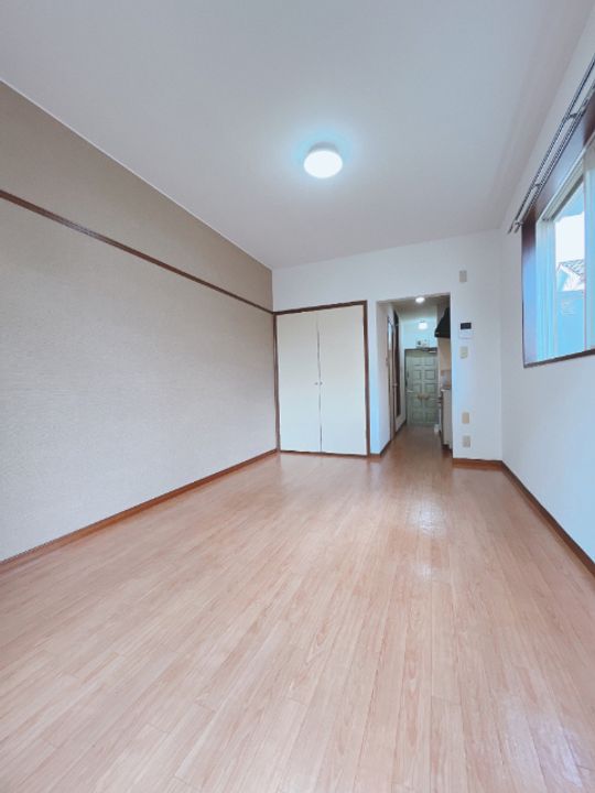 ベルガーネットBの居間