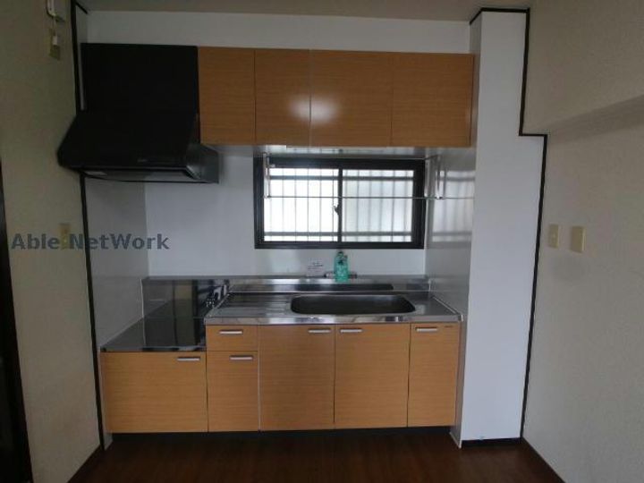 エラン宮崎2番館のキッチン