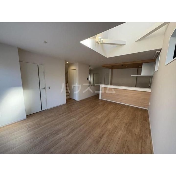 千葉県千葉市若葉区小倉台7(一戸建)の賃貸物件の居間