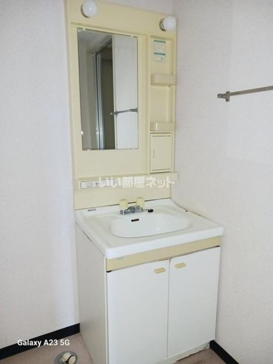 新潟県新潟市江南区亀田本町1(マンション)の賃貸物件の内装