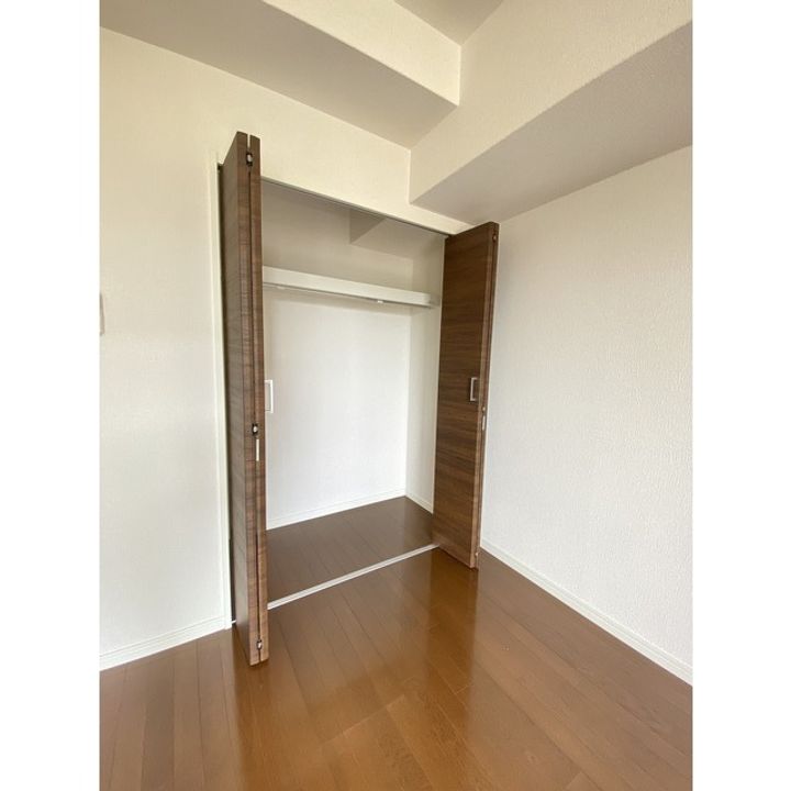 ELGRAND下通の内装