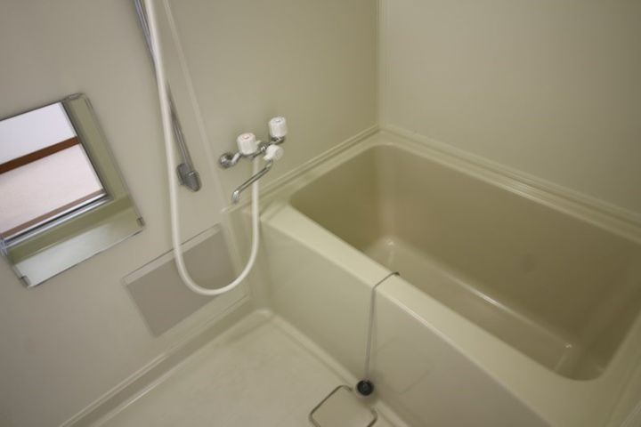 若葉興産ビルの風呂