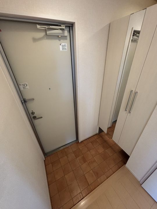 ドルチェ美濃太田の玄関