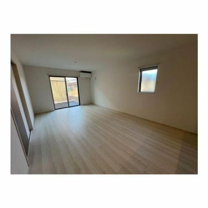 東京都八王子市四谷町(一戸建)の賃貸物件の居間