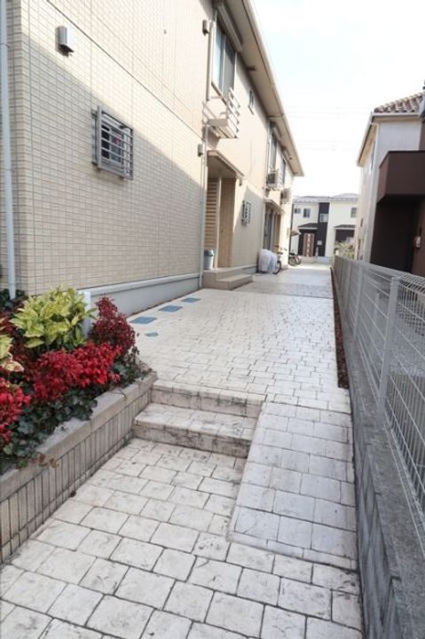 埼玉県三郷市泉1(アパート)の賃貸物件の地図
