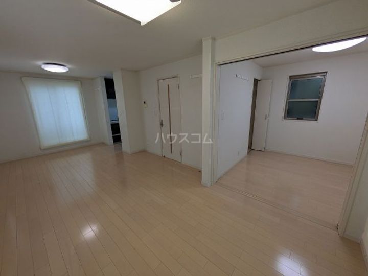 神奈川県川崎市宮前区有馬8(一戸建)の賃貸物件の居間