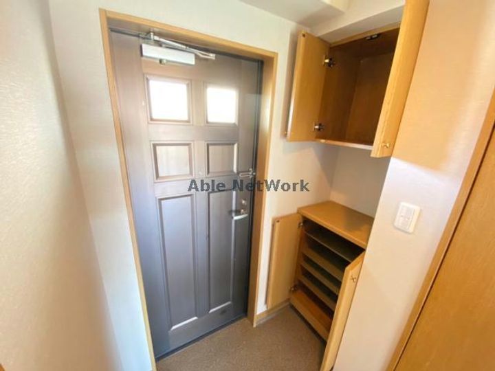 ベラージオ本荘の玄関