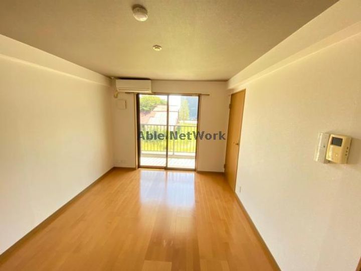 ベラージオ本荘の居間