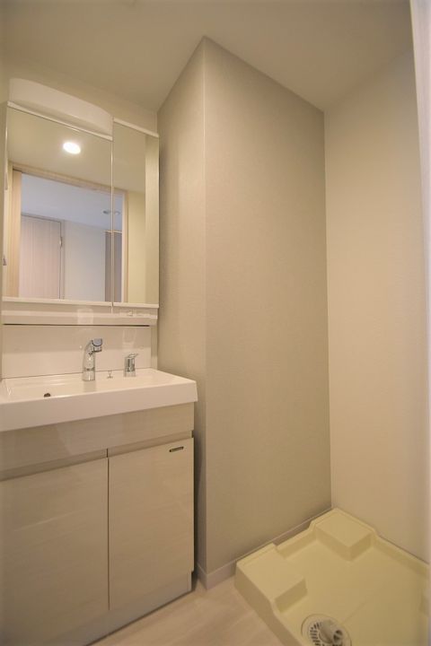 プライマル広島駅の内装