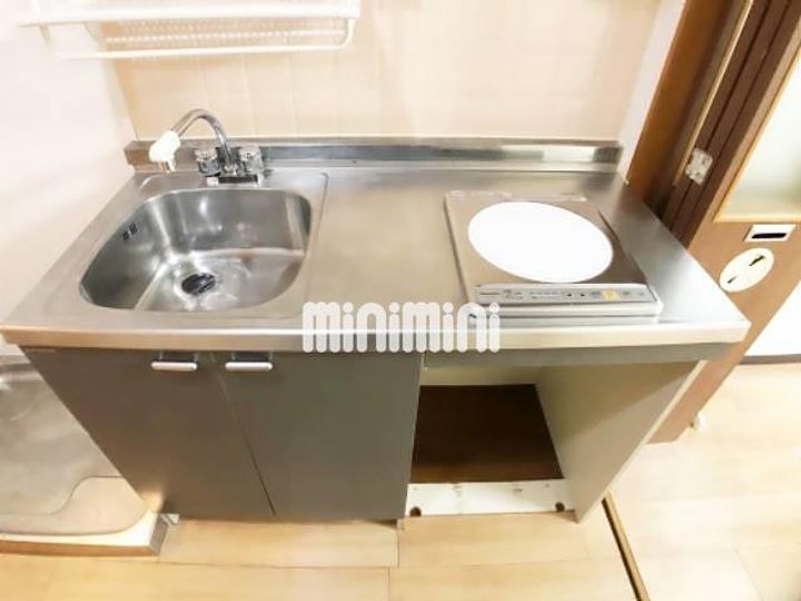 グランデ石川の玄関