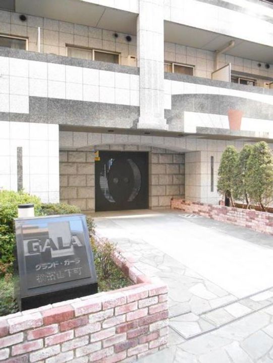 神奈川県横浜市中区山下町(マンション)の賃貸物件の地図