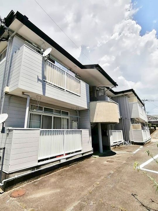 ★敷地内P付き★家賃5.5万円で住める2LDKの居間