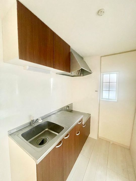 ★敷地内P付き★家賃5.5万円で住める2LDKのキッチン