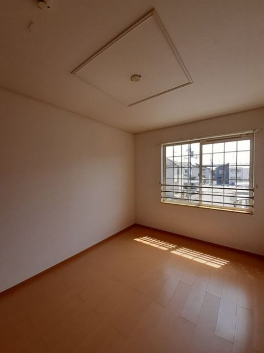 ソレイユ イズミIの内装