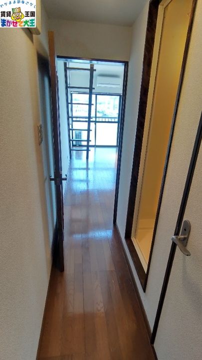 ウィステリアの内装