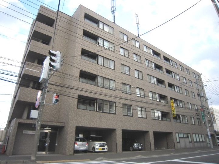 プロスパー210(Pあり) 5階の外観